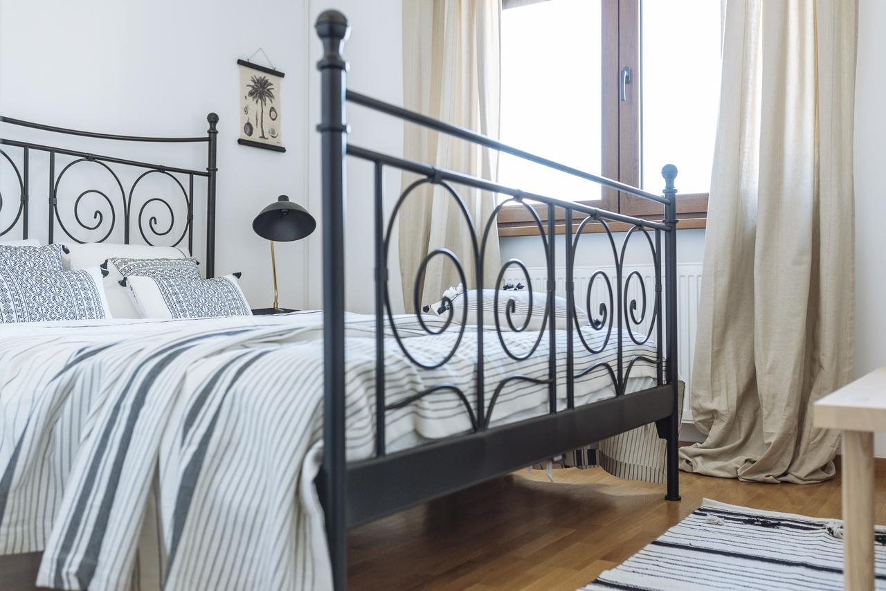 Old Town - City Center Apartment Букурещ Екстериор снимка