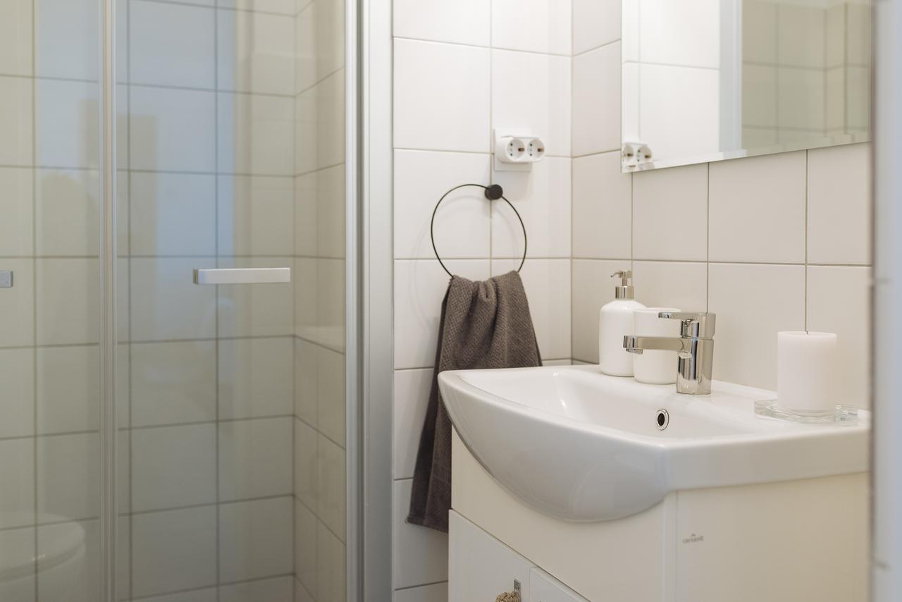 Old Town - City Center Apartment Букурещ Екстериор снимка